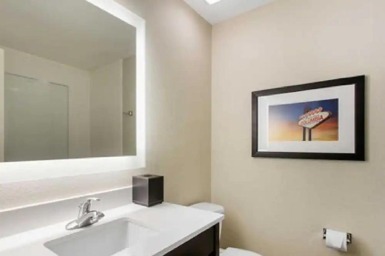 Gallus Stadium Park Inn, Ascend Hotel Collection Columbia Exterior photo