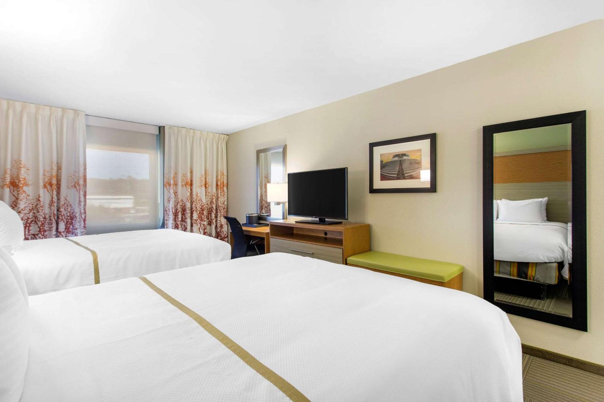 Gallus Stadium Park Inn, Ascend Hotel Collection Columbia Exterior photo